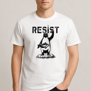 Penguins-Resist-–-Funny-Anti-Trump-Protest-Activist-Tees