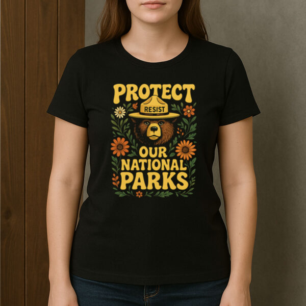 Protect-Our-National-Parks-–-Retro-Resist-Bear-Tee-US