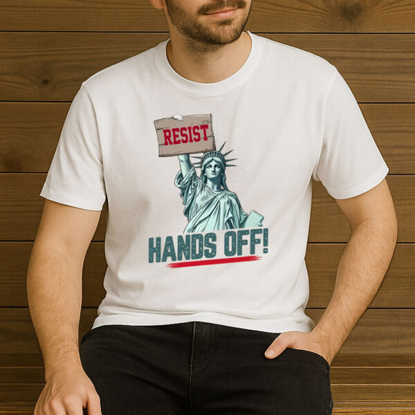 RESIST-Hands-Off-Statue-of-Liberty-Protest-T-Shirt