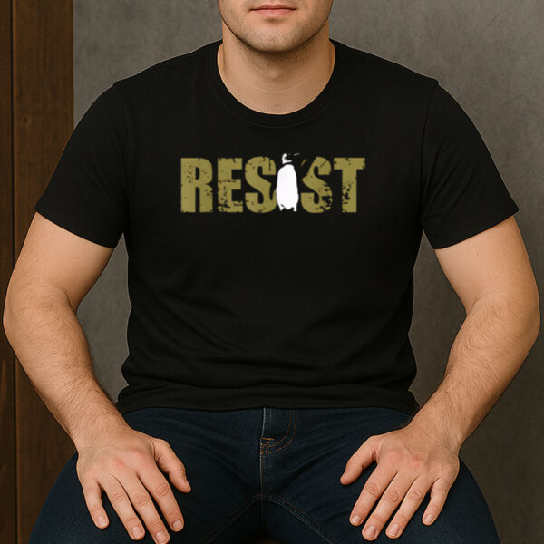 Resist-Penguin-Activism-T-Shirt-–-Bold-Protest-Graphic