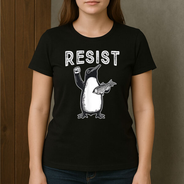 Resist-Penguin-T-Shirt-–-Political-Protest-Animal-Activist-Tee-US