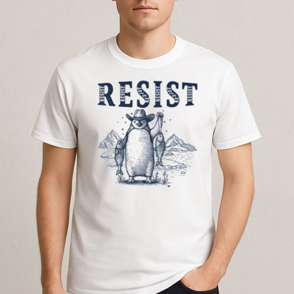Resist-Penguins-T-Shirt-–-Vintage-Activist-Wildlife-Graphic-Tees