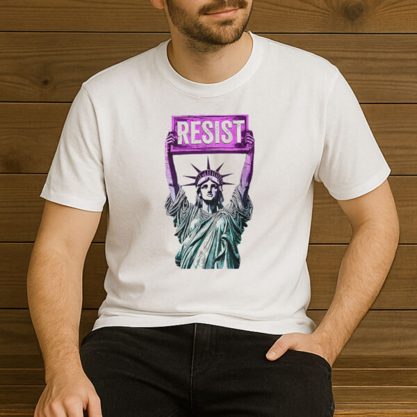 Resist-Statue-of-Liberty-Shirt-–-Bold-Political-Activist-Tee