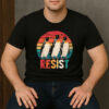 Retro-Resist-Penguins-T-Shirt-–-Protest-Against-Tariffs-USA