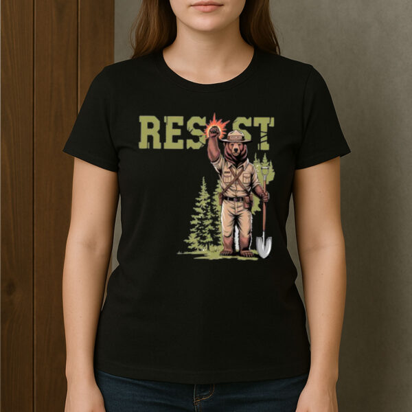 Smokey-Bear-Resist-Shirt-–-Environmental-Activist-Graphic-Tees