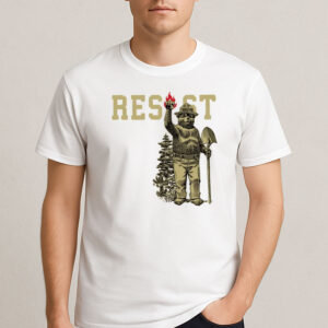 Smokey-Bear-Resist-Shirt-–-Vintage-Activist-Graphic-Tee-US