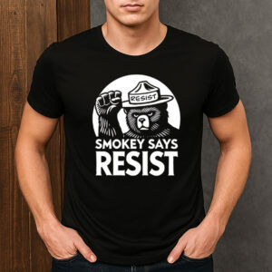 Smokey-Bear-Says-Resist-Activist-Graphic-T-Shirt