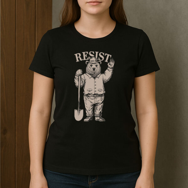 Vintage-Smokey-The-Bear-Resist-Graphic-Men’s-T-Shirt-US